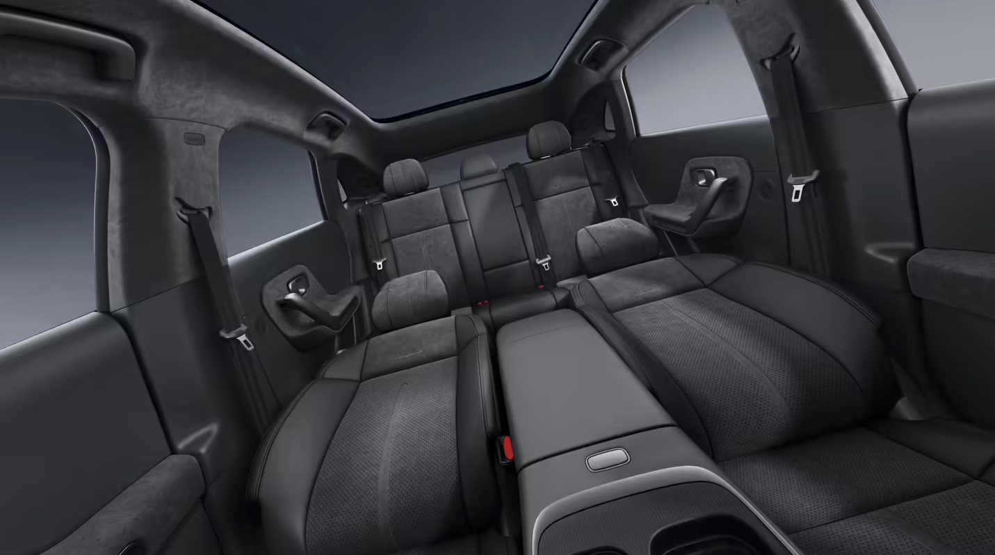 零跑Lafa 5官宣11月7日预售 纯电运动轿跑补齐年轻化市场版图